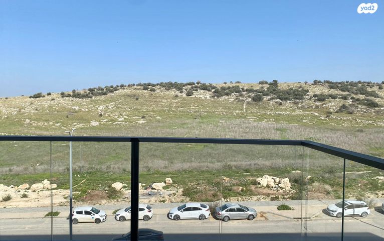 דירה, עמק חפר, מורשת, מודיעין מכבים רעות