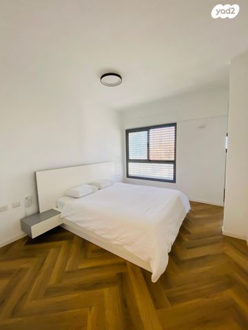 דופלקס, כפר סבא