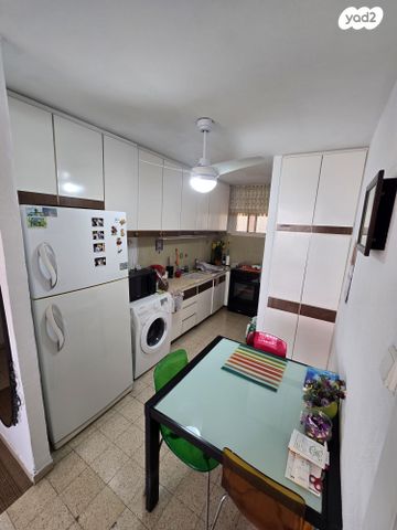 דירה, כרמיה, קרית שפרינצק, חיפה