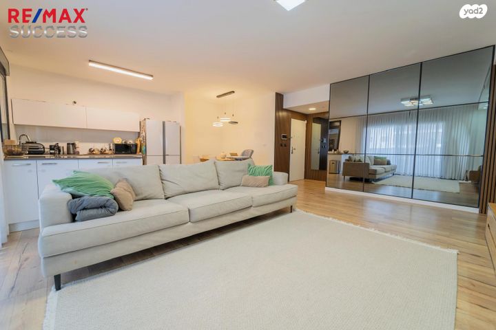 דירה, משה לוי 9, נאות שמיר, רמלה