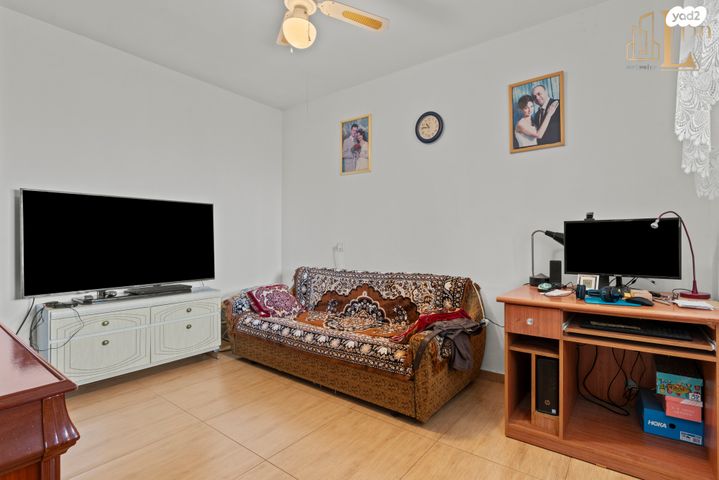 דופלקס, המורן, אבן גבירול, רחובות