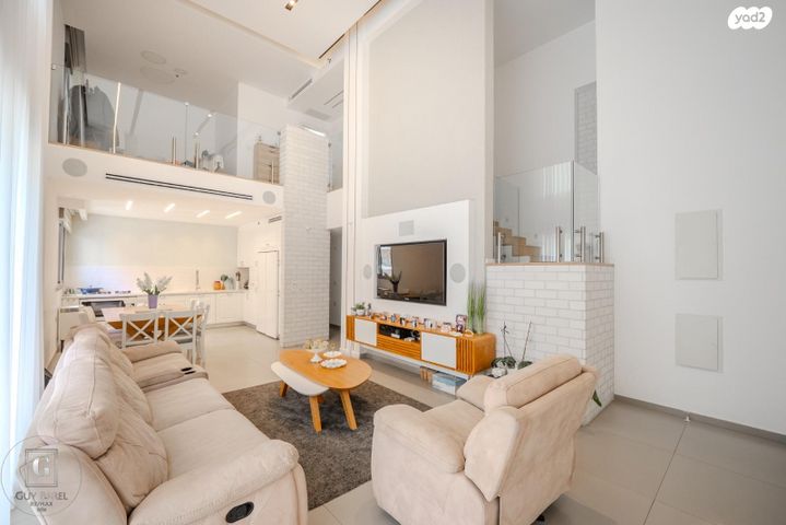 דירה, פרופסור ישעיהו ליבוביץ 22, עזרא, הארגזים, תל אביב יפו