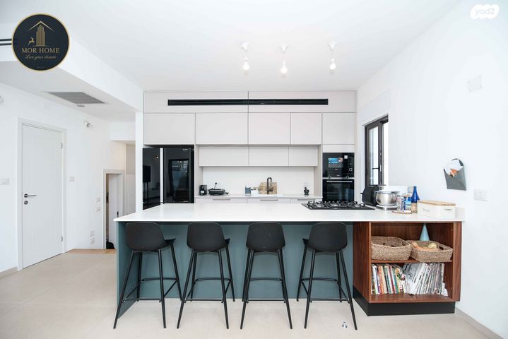 דו משפחתי, פרדס חנה כרכור