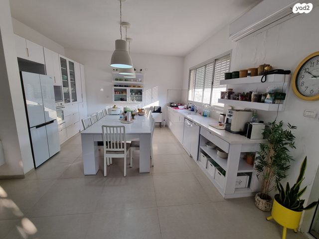 דו משפחתי, הראשונים, עפולה