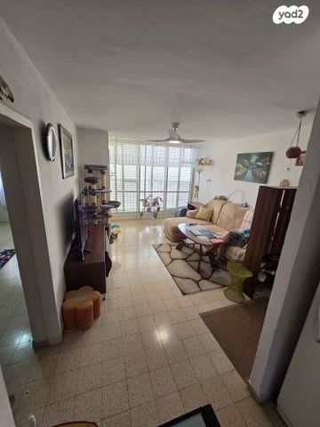 דירה, כרמיה, קרית שפרינצק, חיפה