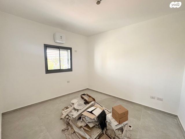 דירה, יכין, שכונת הראשונים, רמת גן