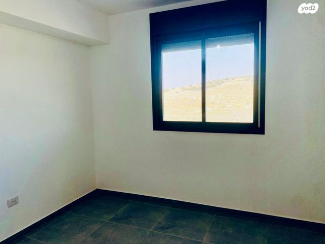 דירה, עמק חפר, מורשת, מודיעין מכבים רעות