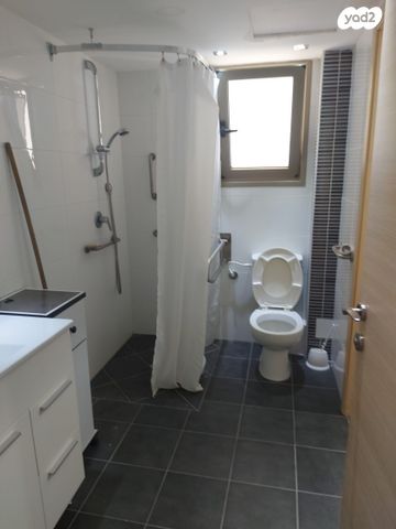 דירה, אילנות, סביוני ים, קרית ים