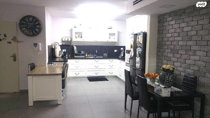 גג/ פנטהאוז, רמב"ם, ראש העין