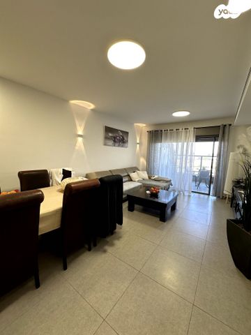 דירה, נופך 28, כרמי גת, קרית גת