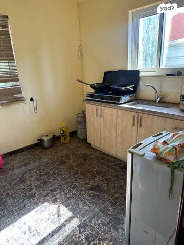 דו משפחתי, אופקים