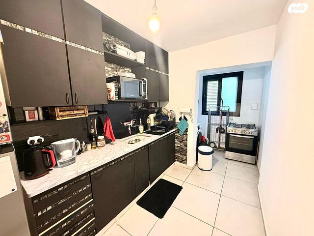 דירה, מעפילי אגוז 84, נווה חן, תל אביב יפו