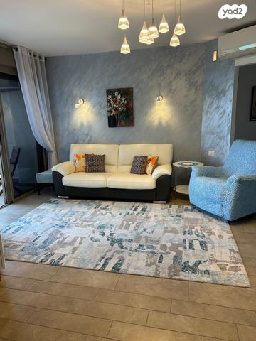 דירה, שדרות ניצה, נתניה