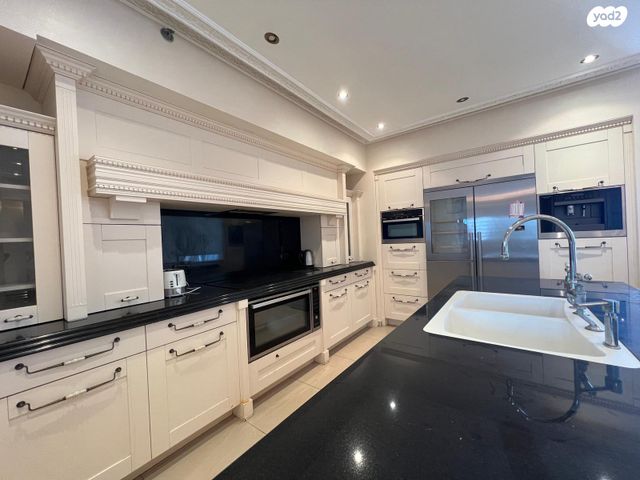 דירה, שדרות ניצה 26, צפון מערב מרכז העיר, נתניה