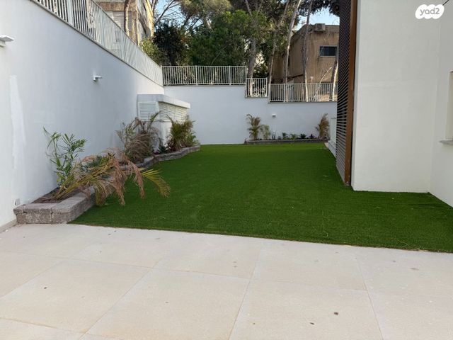 דירת גן, חיפה