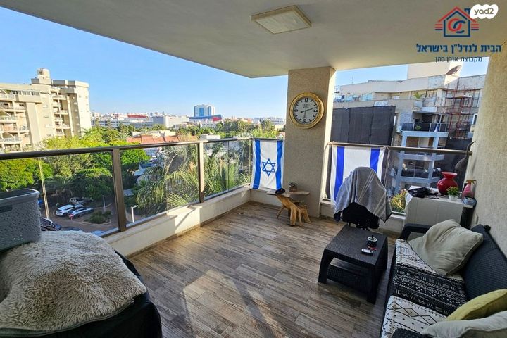 דירה, דוד צדוק, בן גוריון, חולון