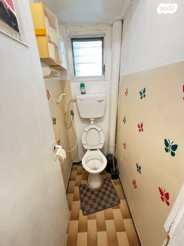 דירה, רחבת הרב עוזיאל, שכונה י"א, באר שבע