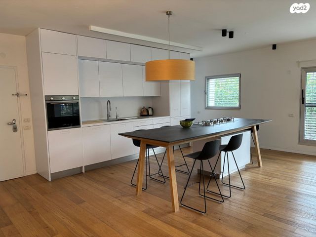 דירה, נווה אביבים, תל אביב יפו