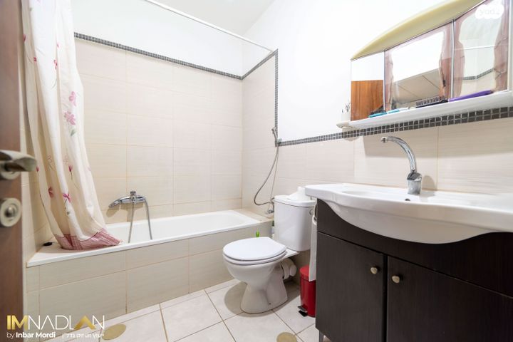 דירה, דון יצחק אברבנאל 27, תקומה / קרית חזני, פתח תקווה