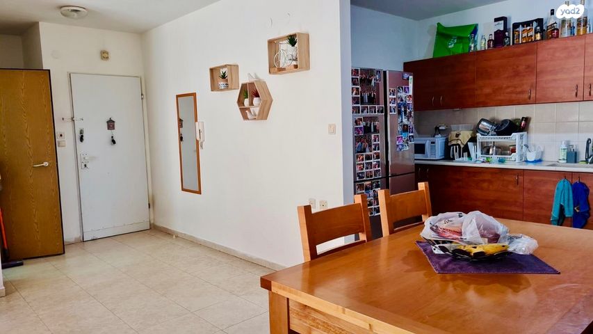 דירה, הזמורה, קרית כרמים, ראשון לציון