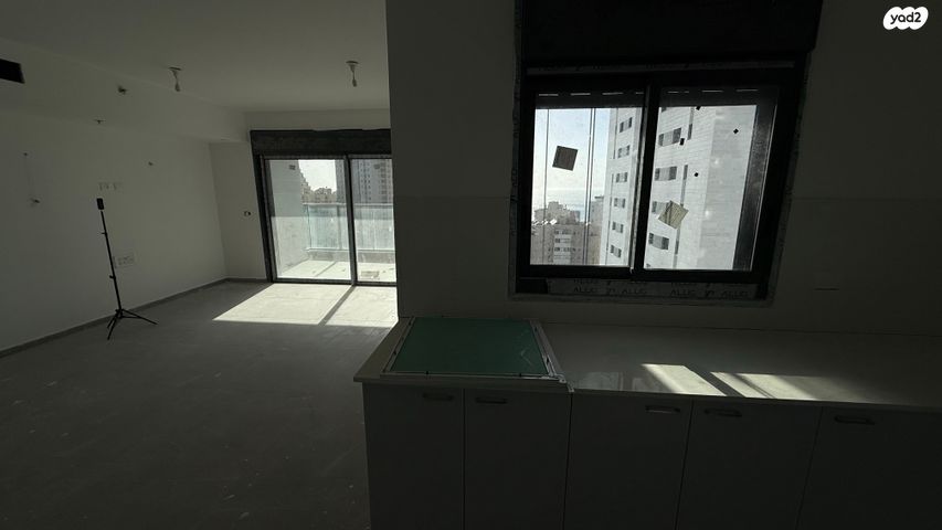 דירה, הרב הרצוג, צפון מערב מרכז העיר, נתניה