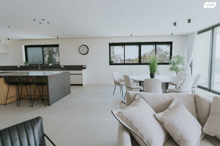 גג/ פנטהאוז, ירושלים