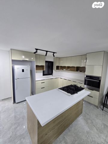 בית פרטי/ קוטג', אפרים, העיר העתיקה, רמב"ם, דרום, באר שבע