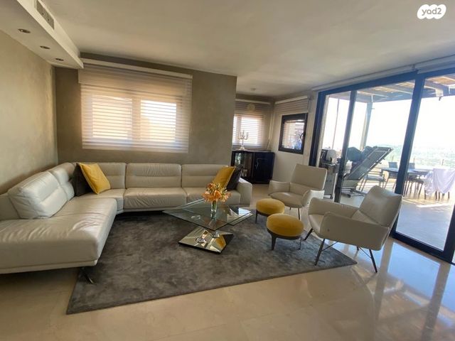 גג/ פנטהאוז, פרנס 8, הר נוף, ירושלים