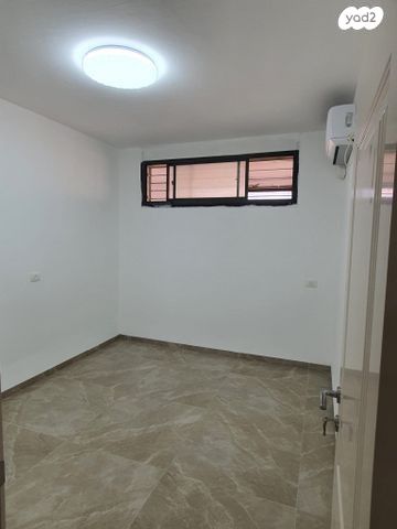 דירה, הפרסה, כרמיאל