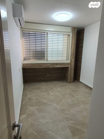 דירה, הפרסה, כרמיאל