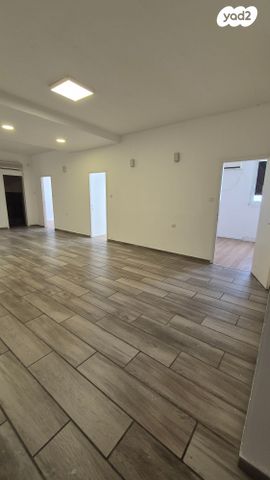 משרדים, חפץ חיים, נחלת יצחק, תל אביב יפו