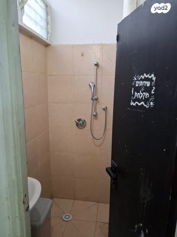 משרדים, קהילת קנדה, יפו ד', גבעת התמרים, תל אביב יפו