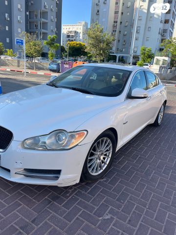 מודעת רכב יגואר XF