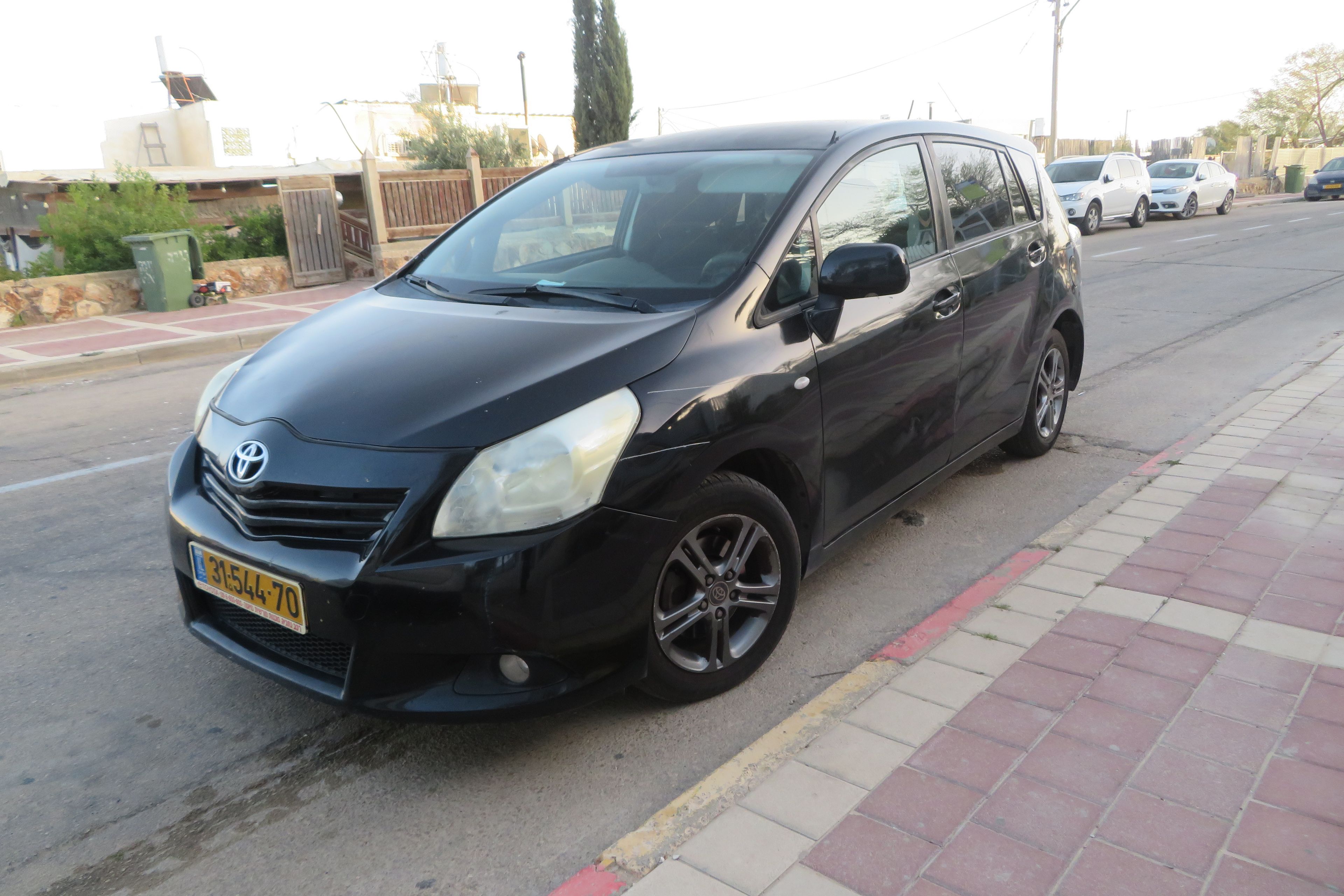 מודעת רכב טויוטה ורסו
