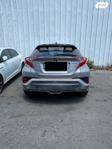 טויוטה C-HR