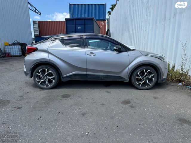 טויוטה C-HR