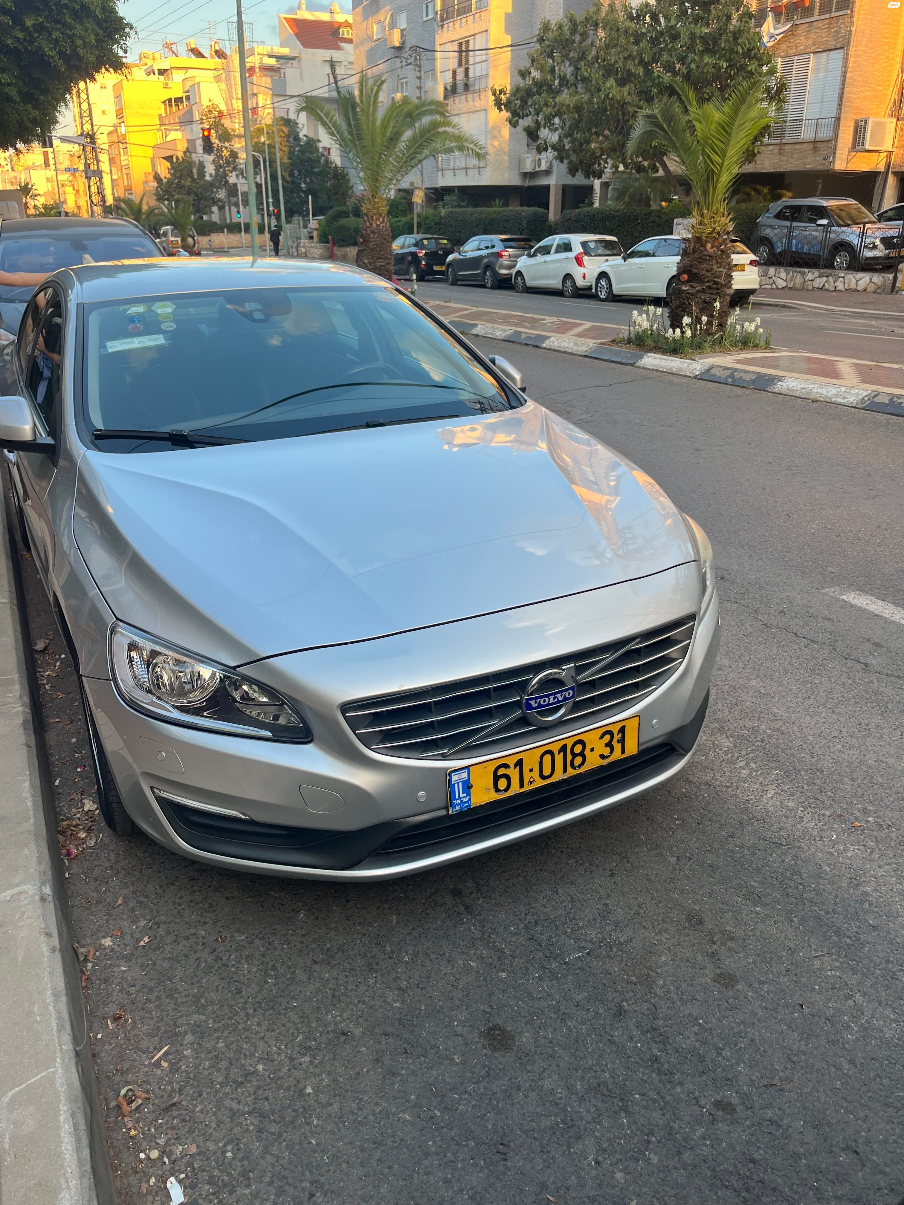 מודעת רכב וולוו S60