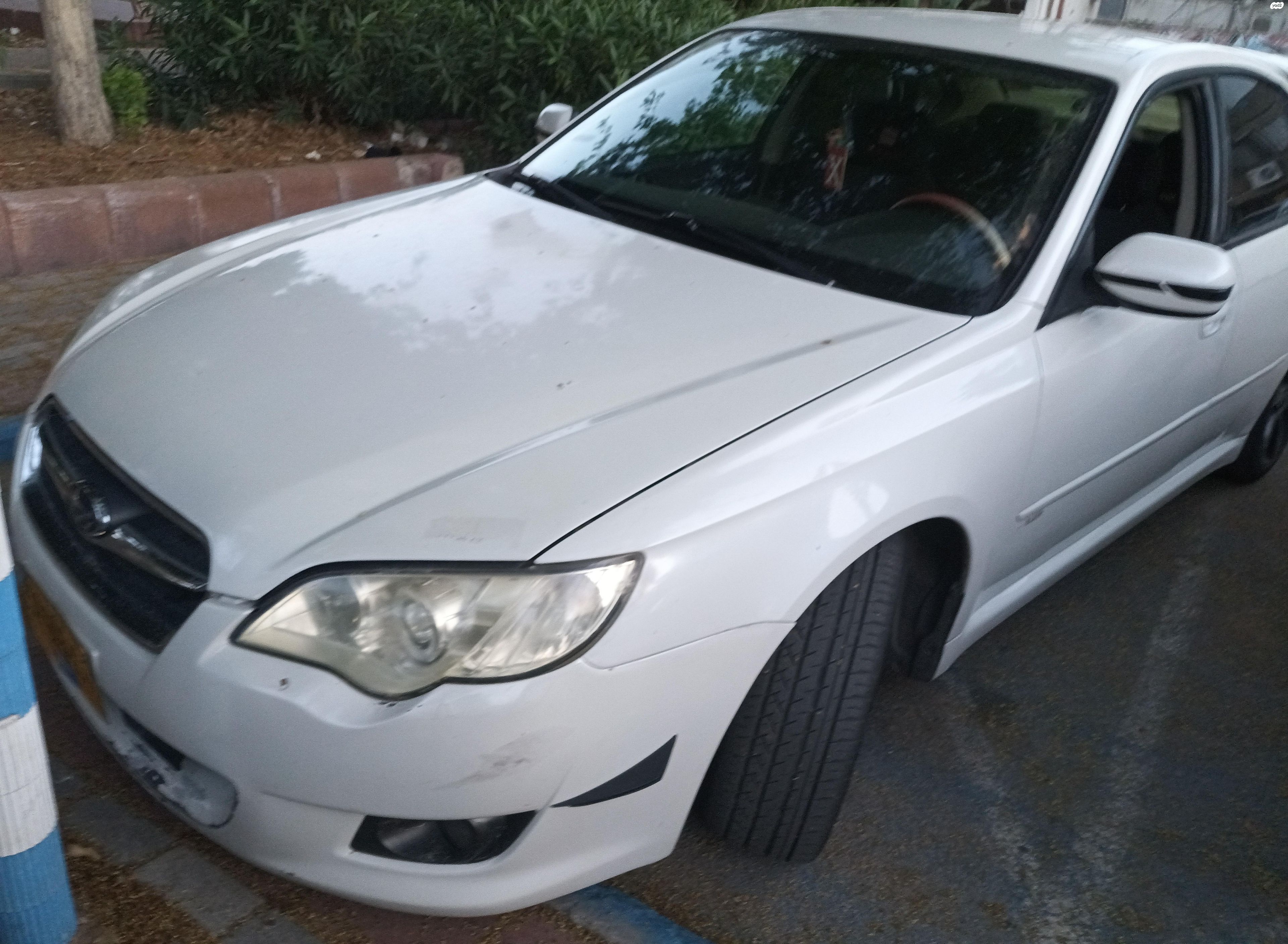 מודעת רכב סובארו B4/לגאסי