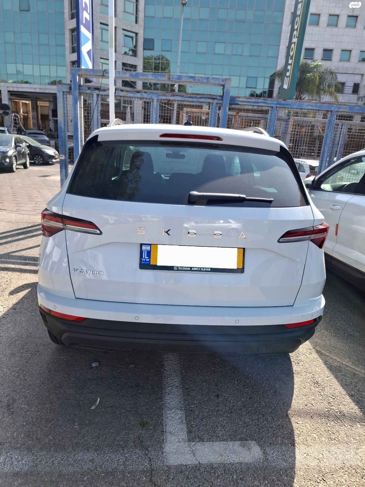 מודעת רכב סקודה קארוק