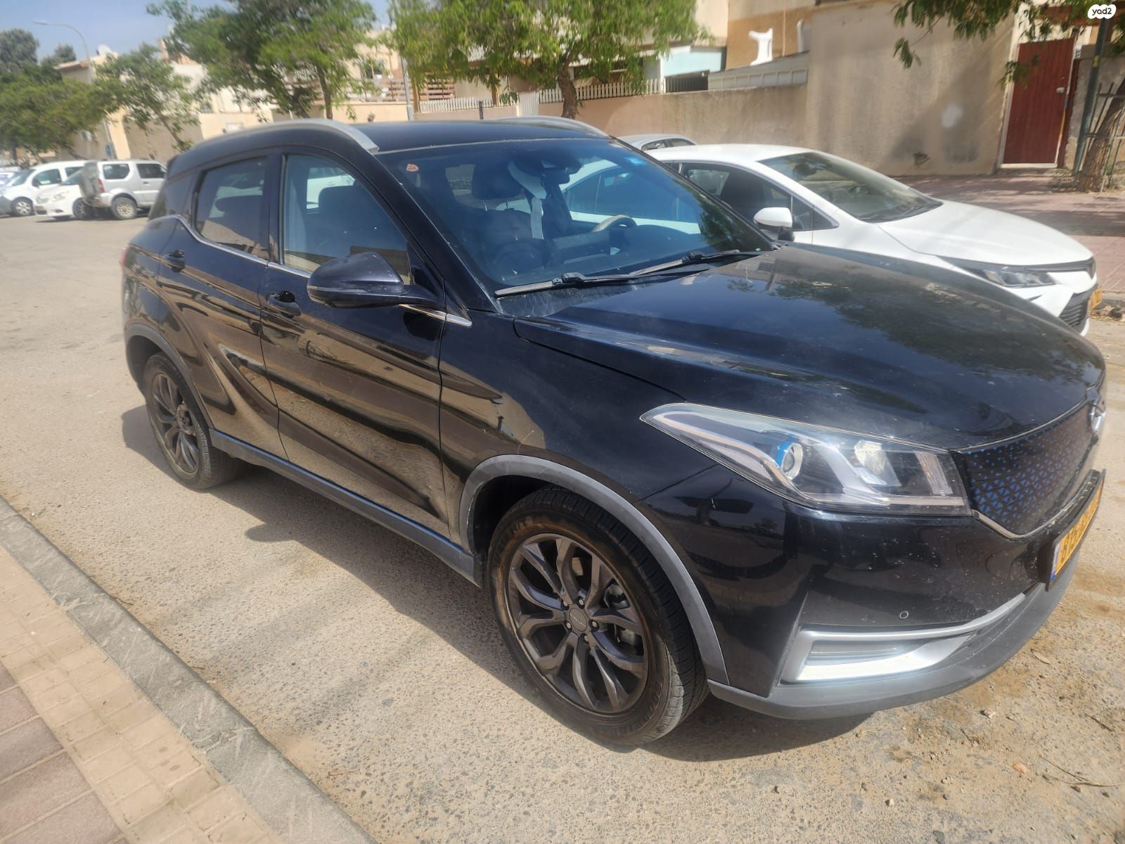 מודעת רכב סרס EV-3