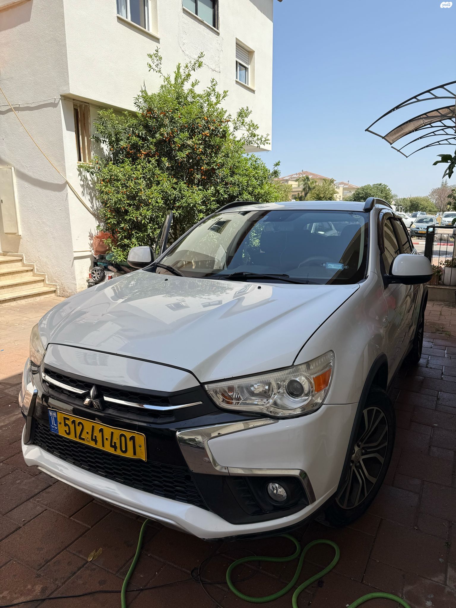 מודעת רכב מיצובישי ASX