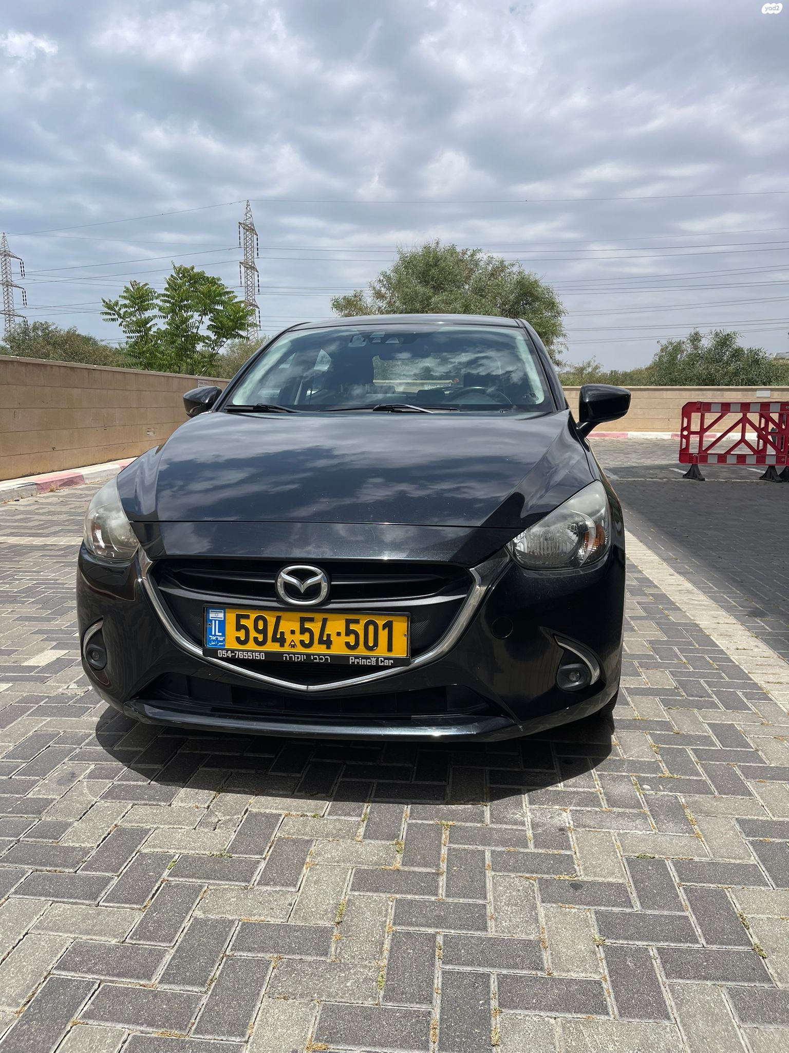 מודעת רכב מאזדה 2