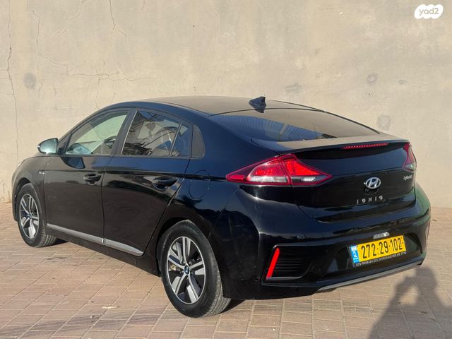 יונדאי איוניק