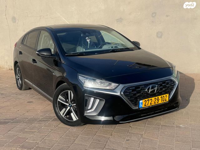 יונדאי איוניק