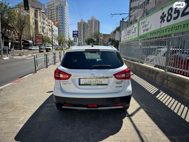 מודעת רכב סוזוקי קרוסאובר 2