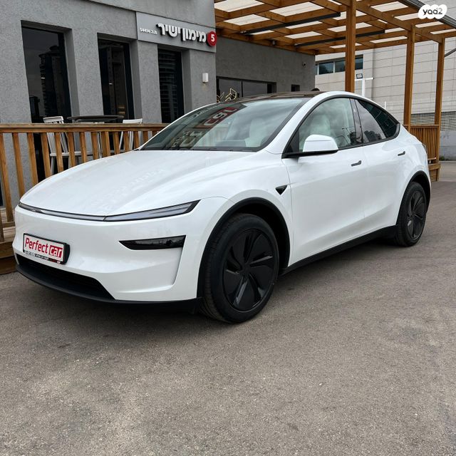 מודעת רכב טסלה מודל Y