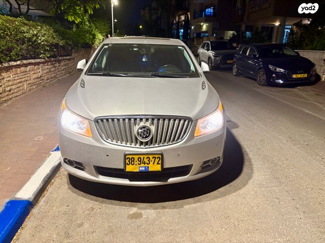 מודעת רכב ביואיק לה-קרוס