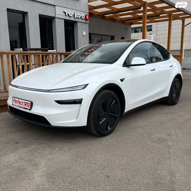 מודעת רכב טסלה מודל Y