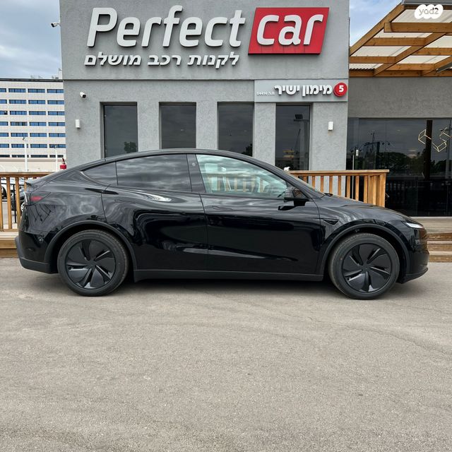 טסלה מודל Y