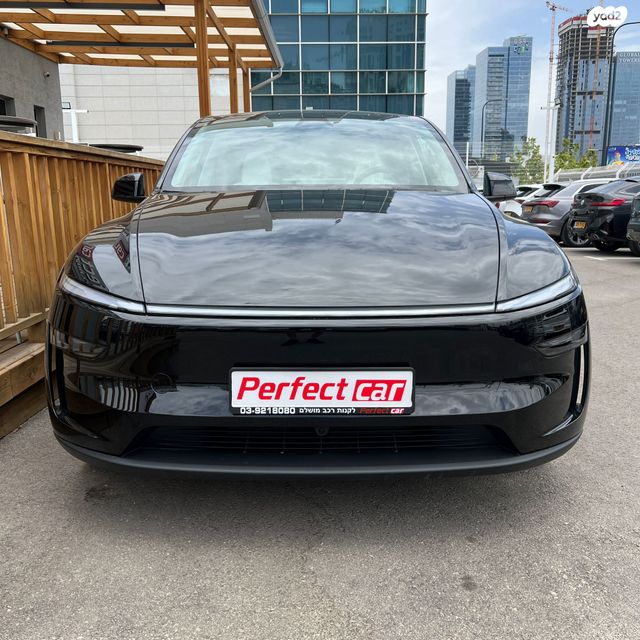 מודעת רכב טסלה מודל Y 1